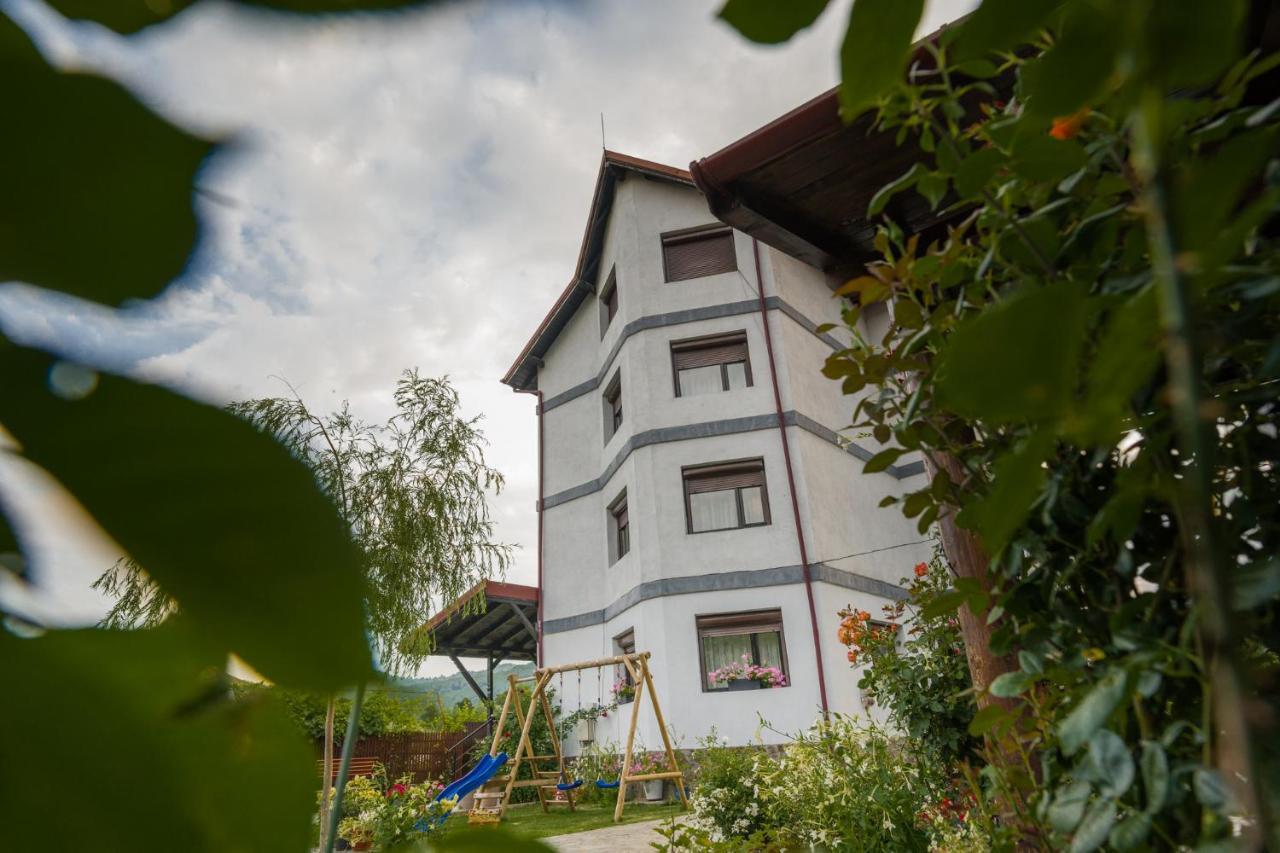 Hotel Pensiunea Xandra Corbi Esterno foto